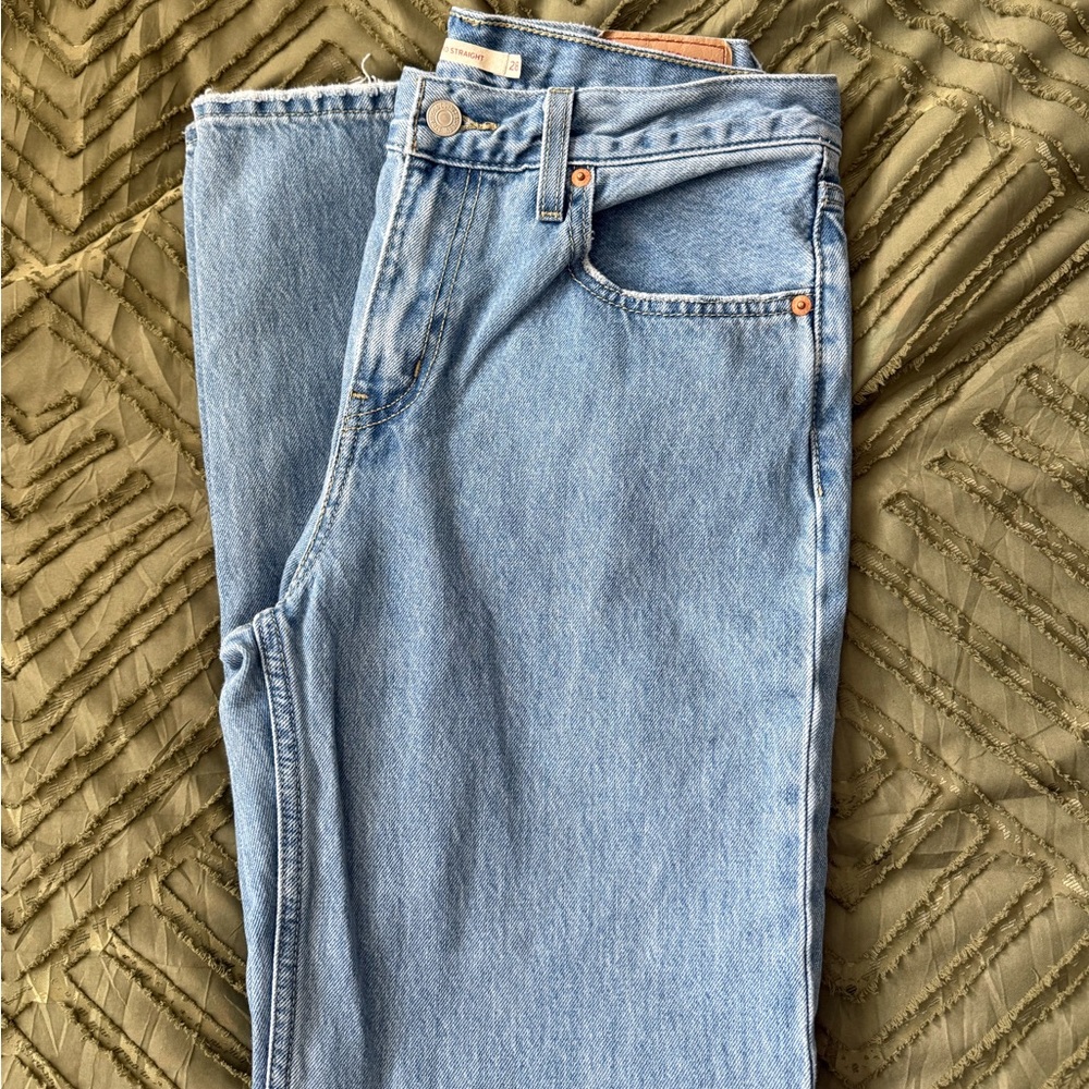 women’s levi’s denim jeans